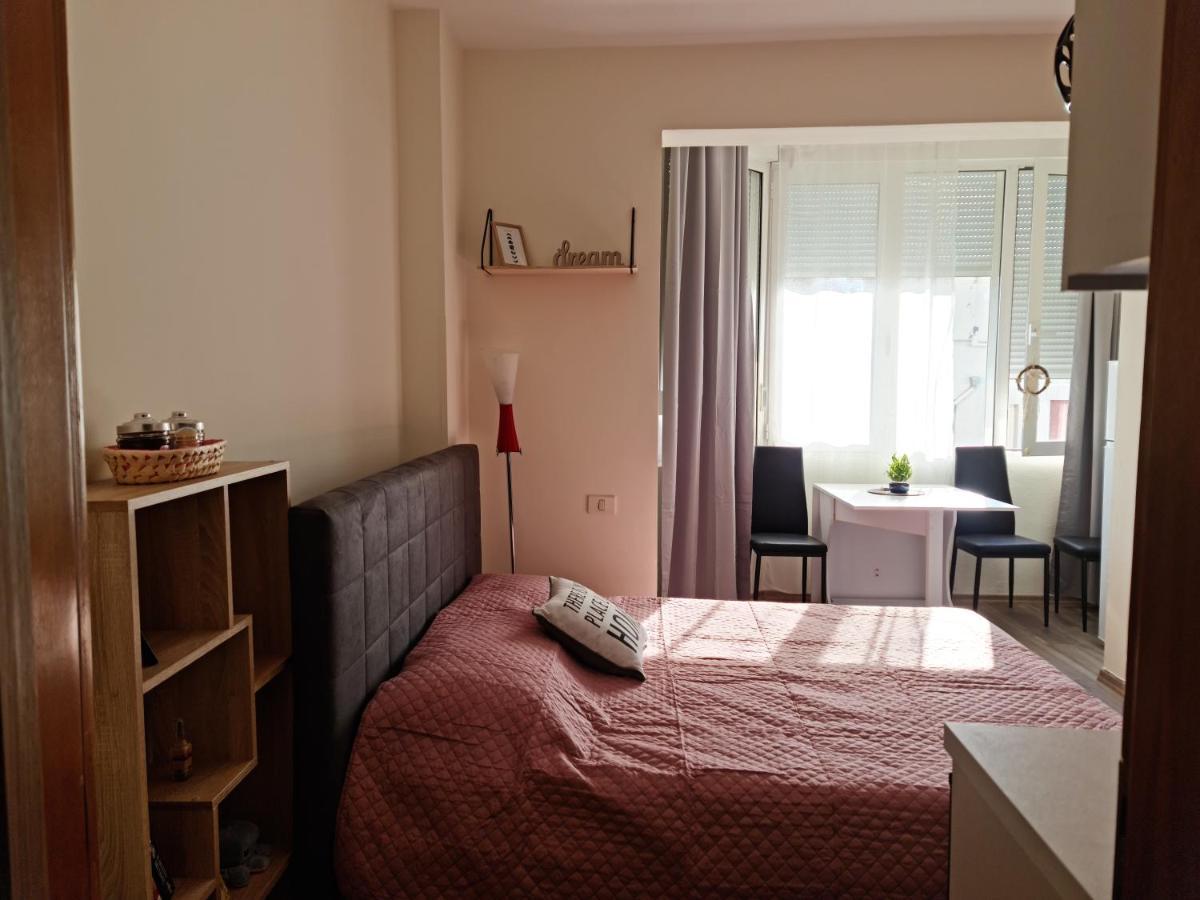 Lovely One Bedroom Studio In Tiranë Eksteriør bilde